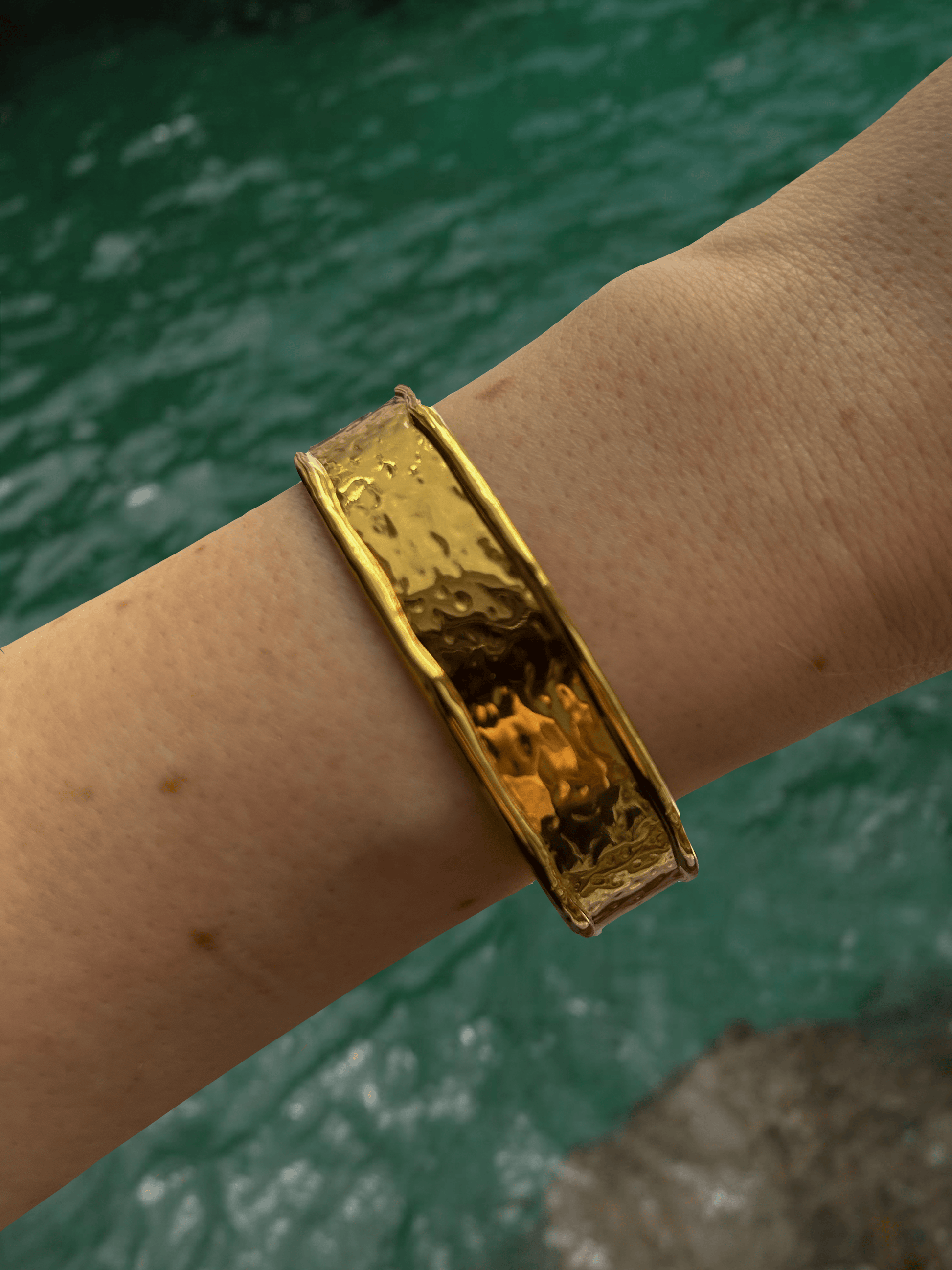 Cyrus Bangle - GoldANTISOCIAL