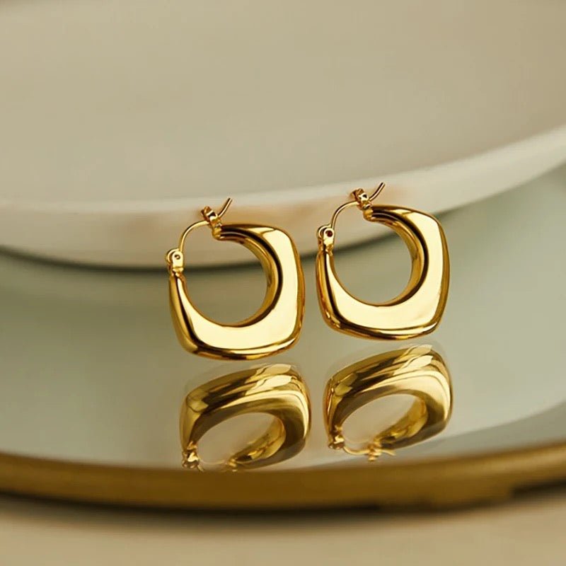 Kaia Geometric Hoops - GoldANTISOCIAL