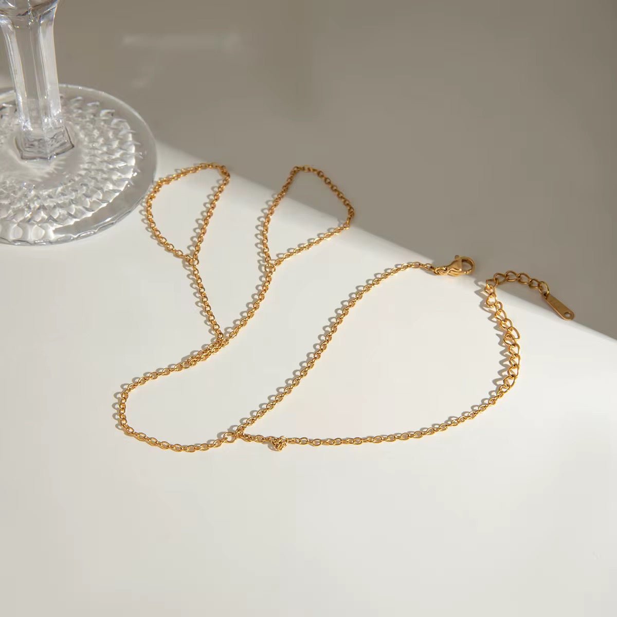 Keira Hand Chain - GoldANTISOCIAL