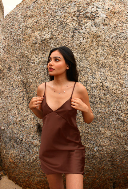 V-Neck Satin Mini - Chocolate