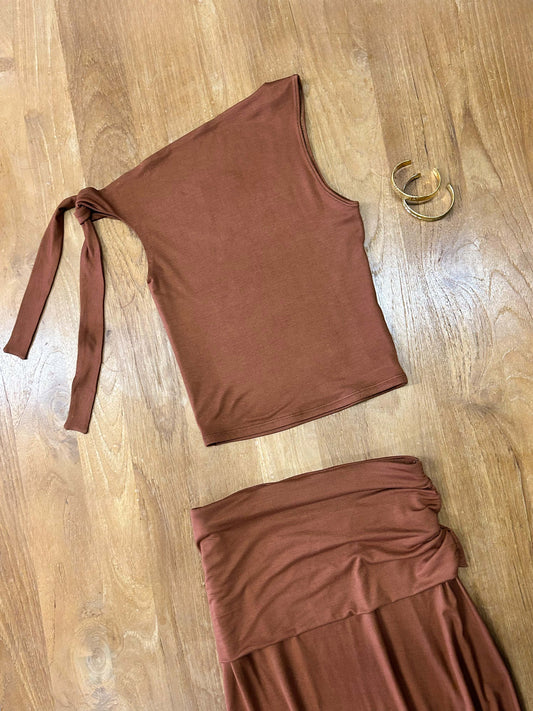 Lucia Top - CamelANTISOCIAL