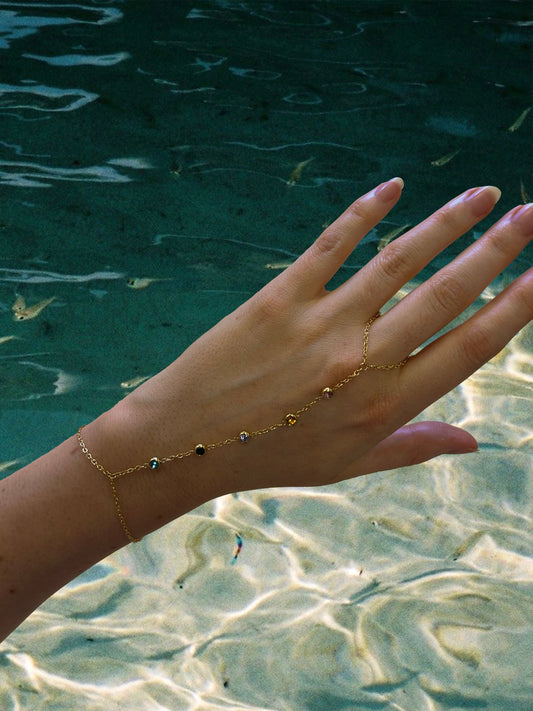 Octavia Hand Chain - GoldANTISOCIAL