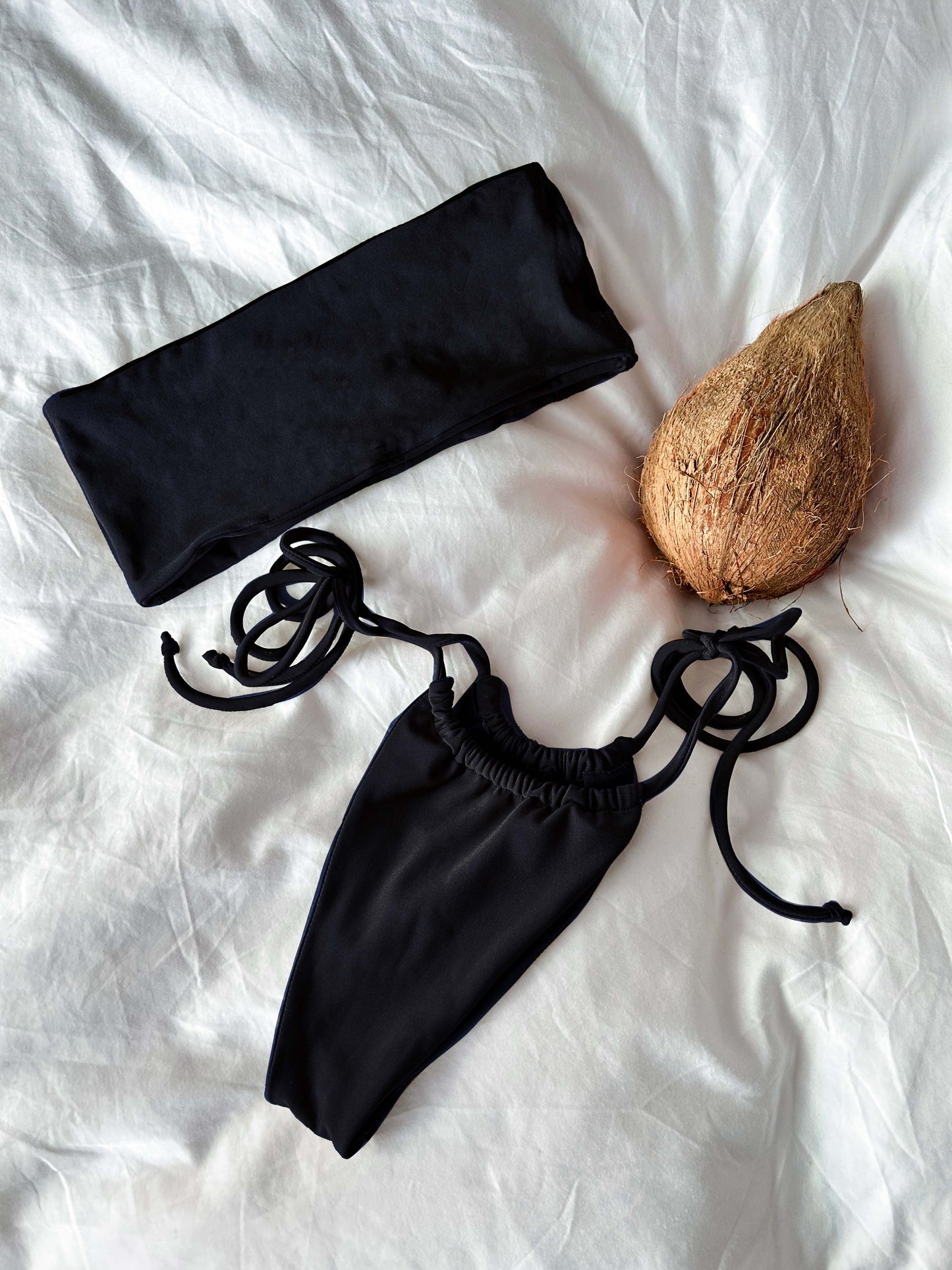 Raya Bandeau Bikini - BlackANTISOCIAL